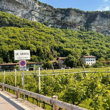 G-House Modernes Apartment Mit Tollem Ausblick Riva del Garda Esterno foto